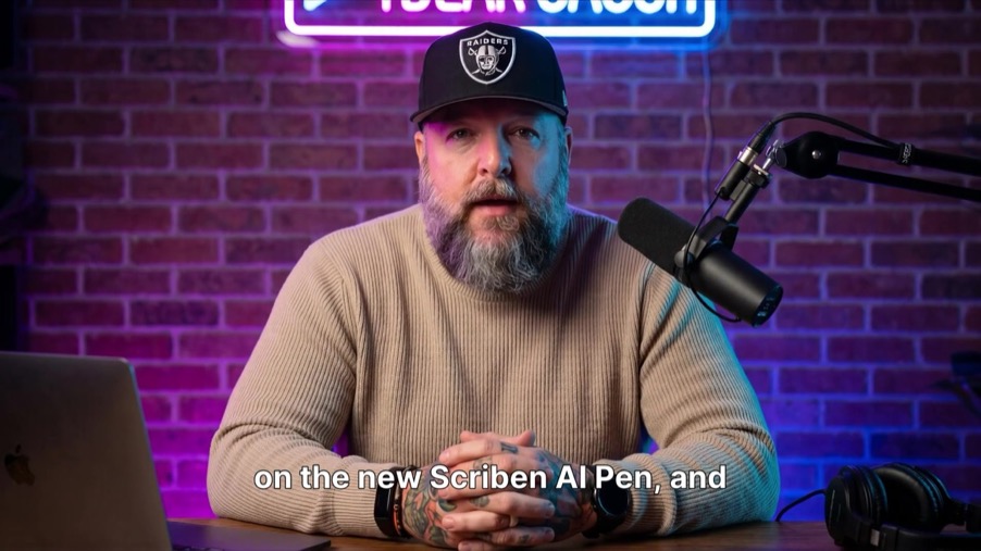 Mr. Grizz reviewing Scriben